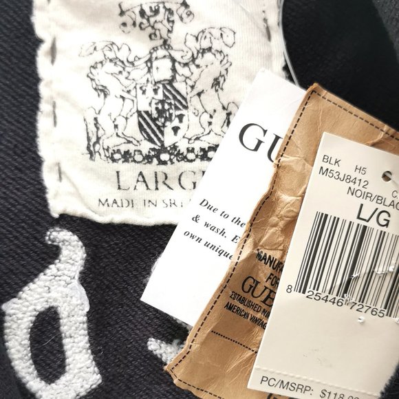 Guess zip up - Picture 2 of 7